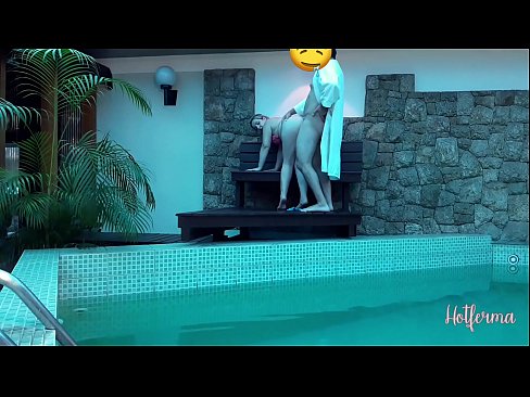 ❤️ Chefe convida empregada para a piscina, mas não conseguiu resistir a um Sexo vídeo em nós pt-br.xxxpornolive.ru ☑
